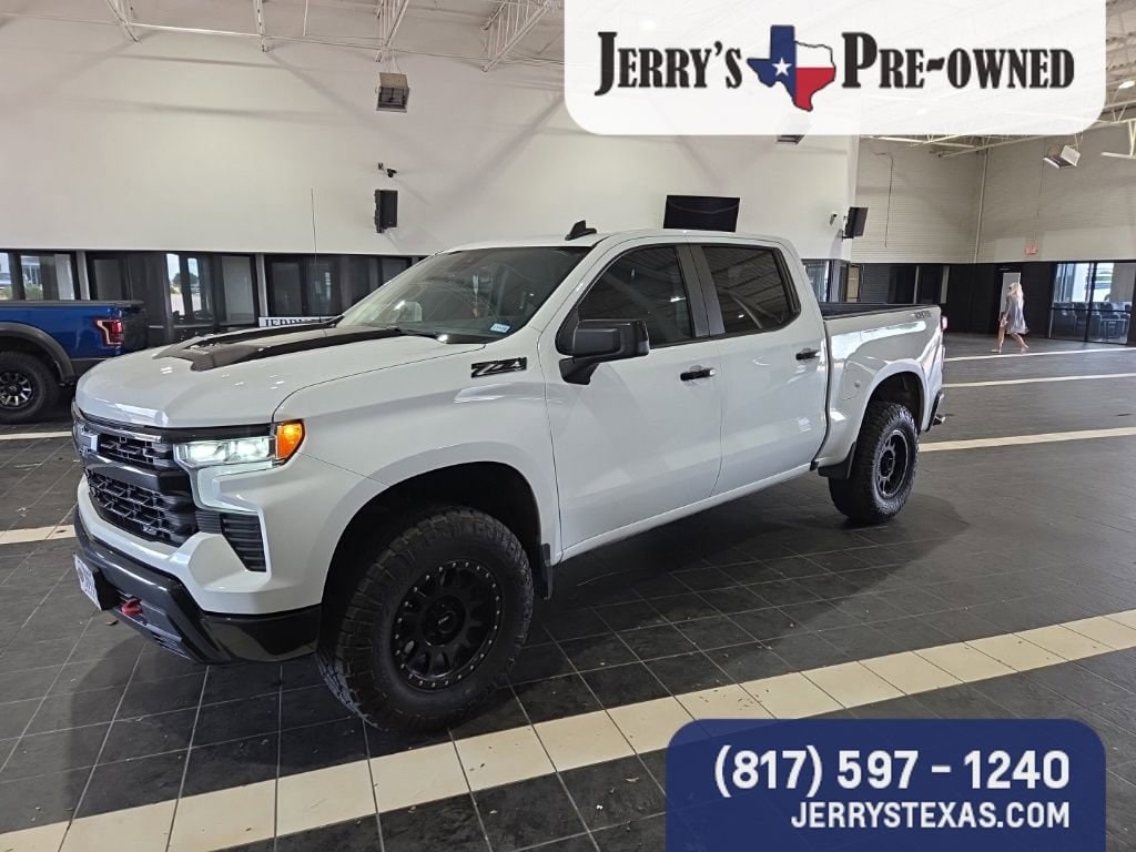 Used 2025 Chevrolet Silverado 1500 LT Trail Boss Truck Crew Cab