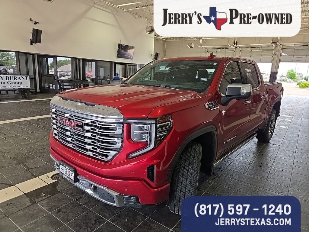 2024 GMC Sierra 4WD Crew Cab Short Box Denali's photo