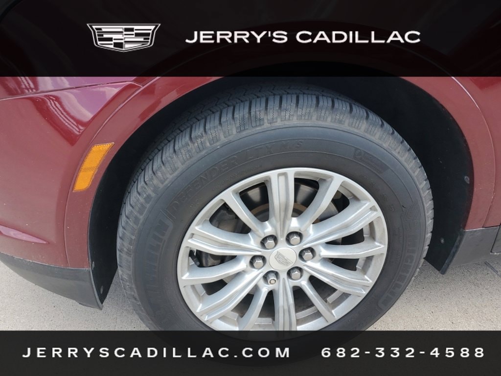 Used 2017 Cadillac XT5 FWD SUV