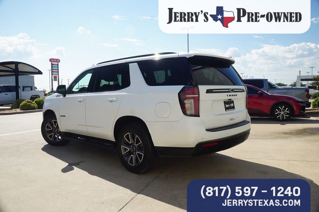 2021 Chevrolet Tahoe Z71 photo 2