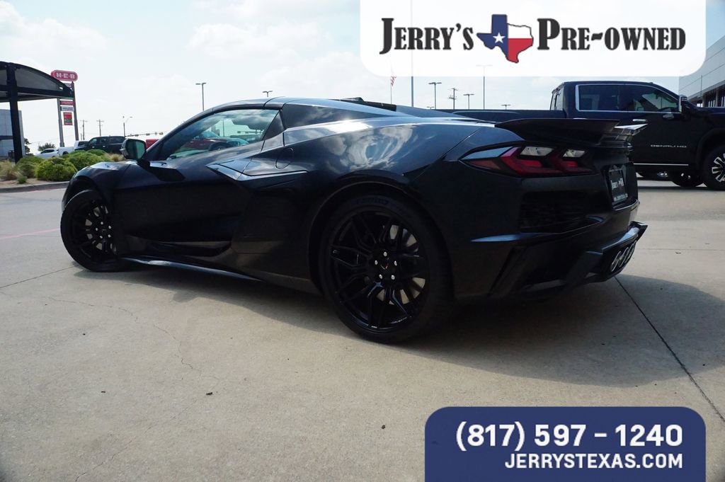 2025 Chevrolet Corvette Z06 2LZ photo 2