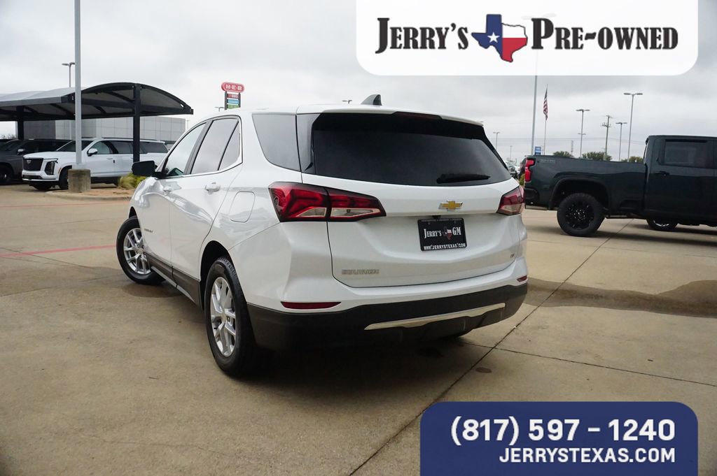 2024 Chevrolet Equinox LT photo 3