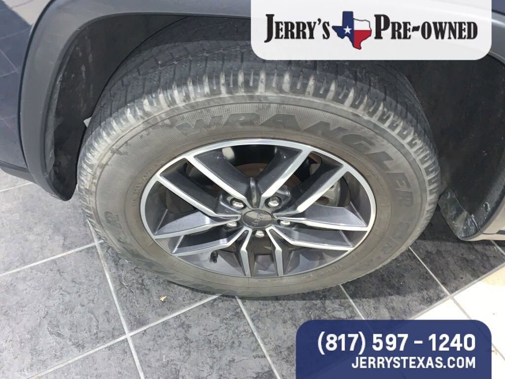 Used 2019 Jeep Grand Cherokee Limited SUV