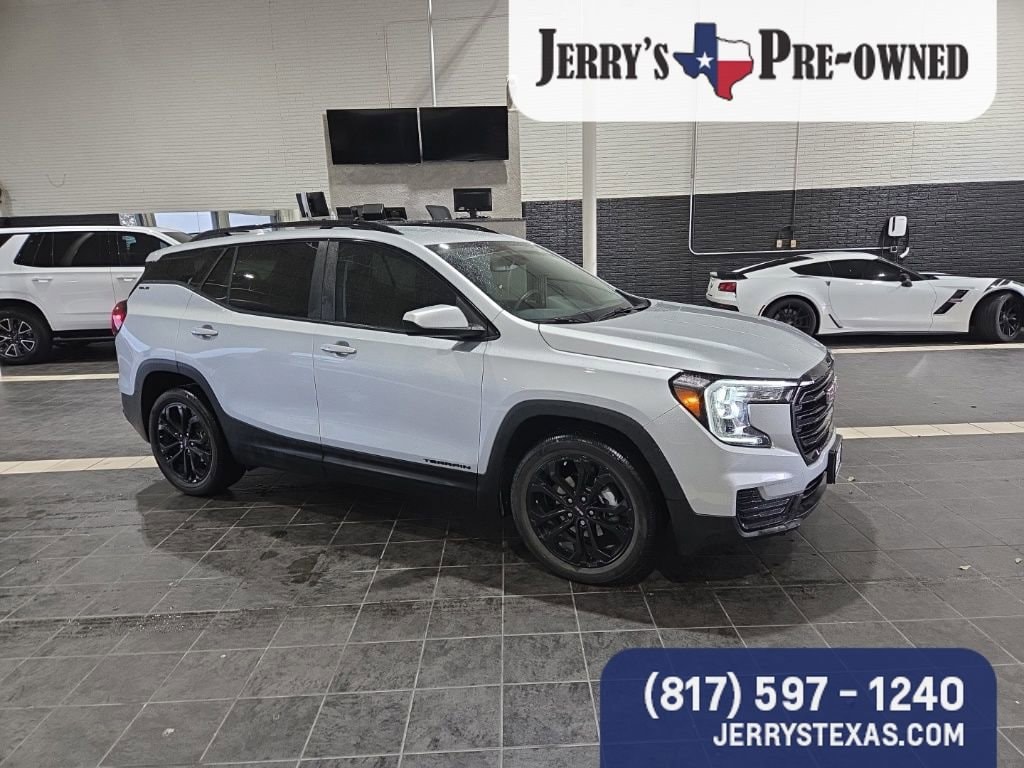 Used 2022 GMC Terrain SLE SUV
