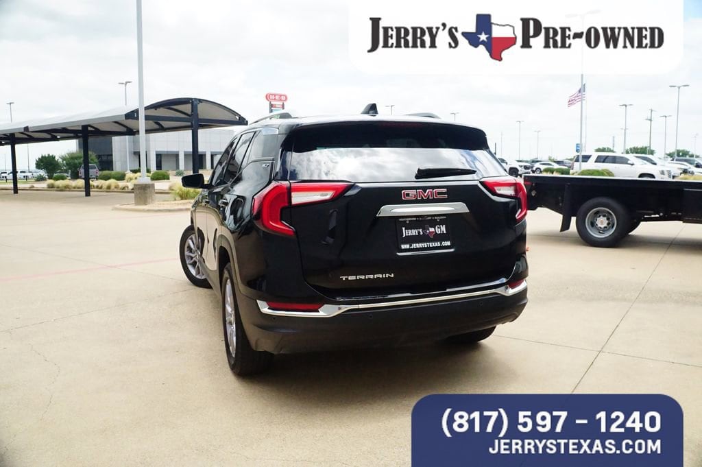 Used 2023 GMC Terrain SLT SUV