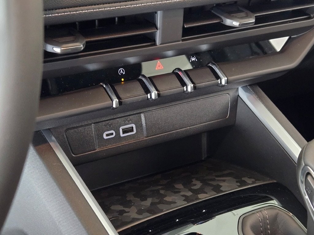 2025 CHEVROLET COLORADO - Image 23