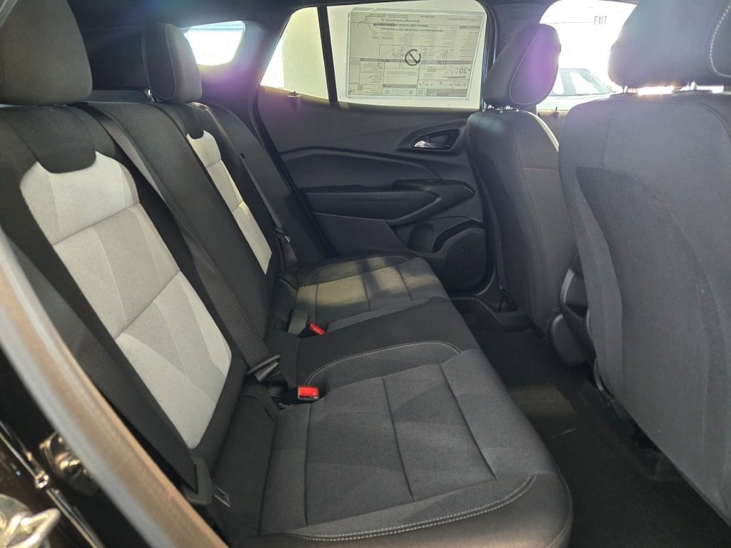 2026 CHEVROLET TRAX - Image 8