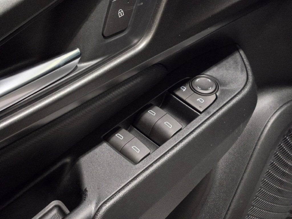 2026 CHEVROLET EQUINOX - Image 18