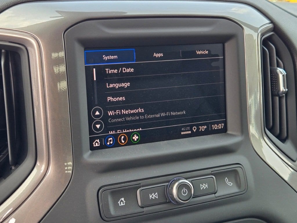 2025 CHEVROLET SILVERADO HD - Image 15