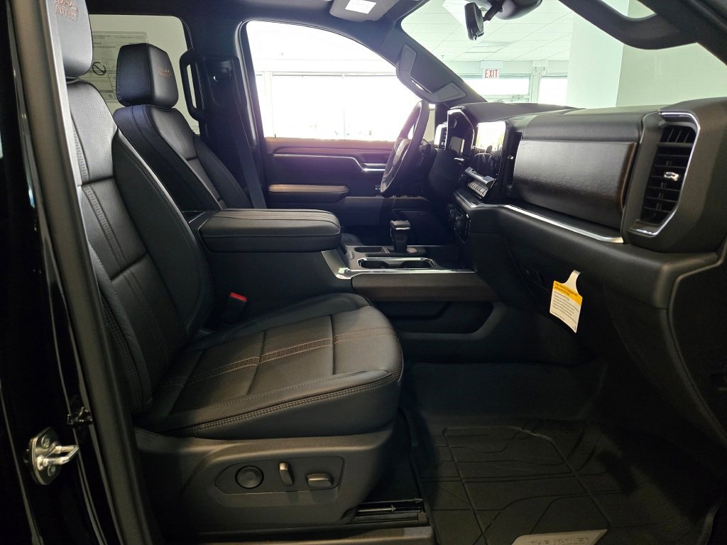 2026 CHEVROLET SILVERADO - Image 5