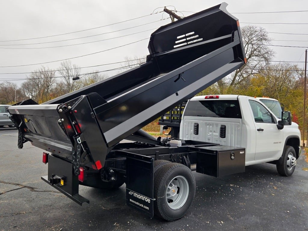 2025 CHEVROLET SILVERADO HD - Image 26