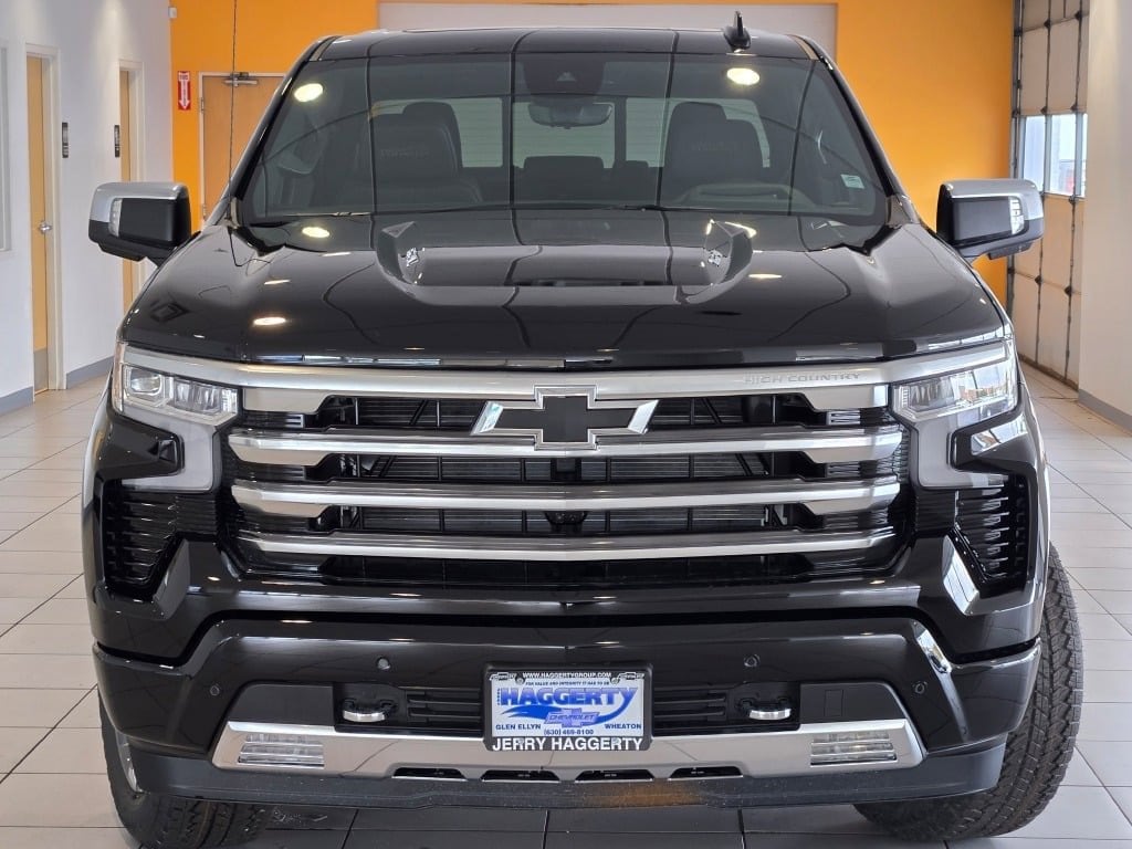 2026 CHEVROLET SILVERADO - Image 2