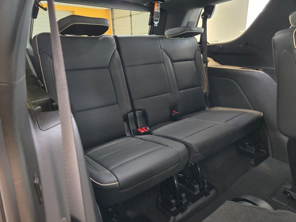 2025 CHEVROLET TAHOE - Image 10