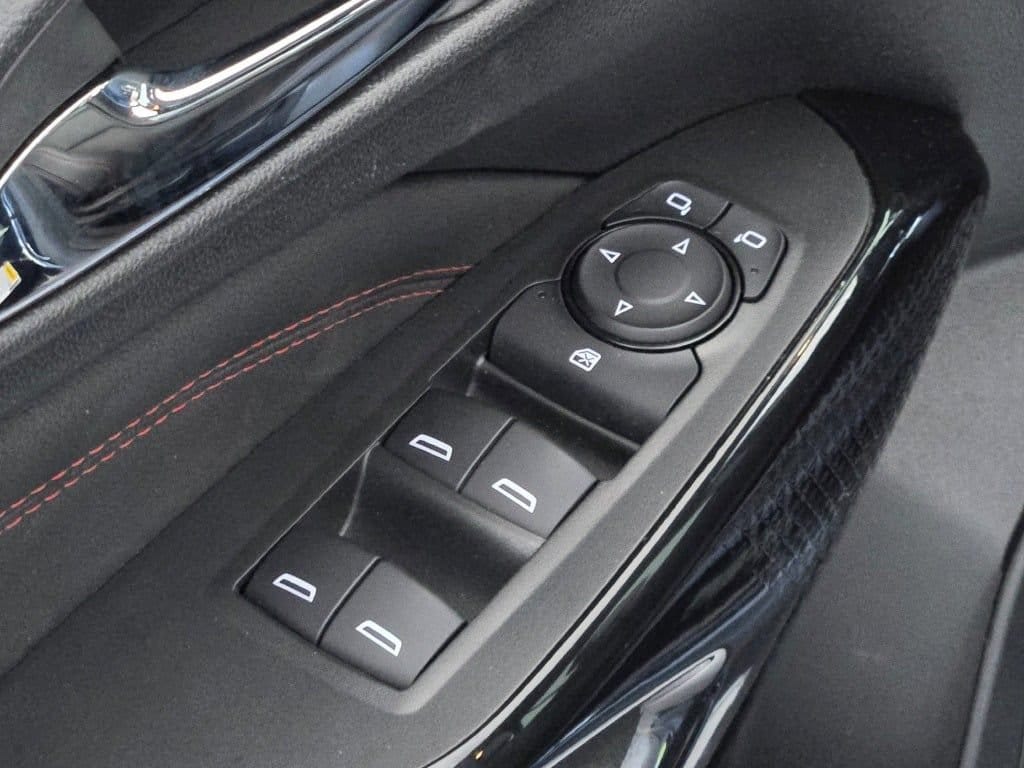 2024 Chevrolet Trax RS - Photo 18