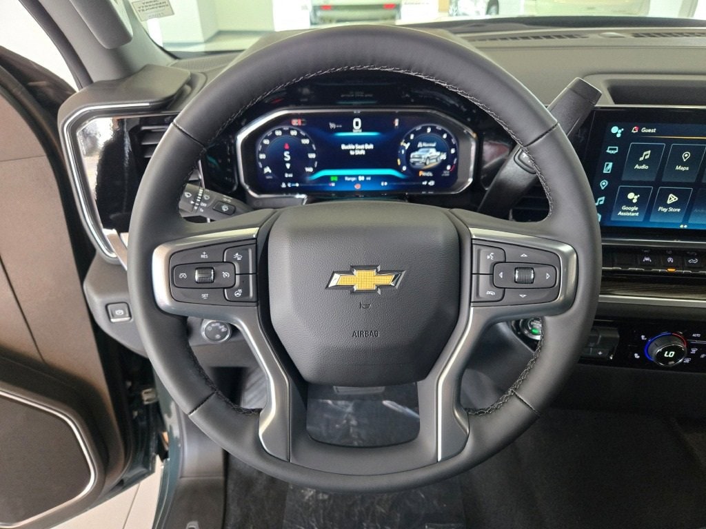 2026 CHEVROLET SILVERADO - Image 25