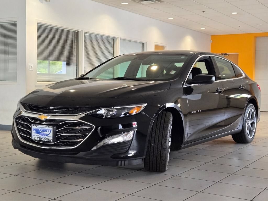 Used 2024 Chevrolet Malibu 1LT Car
