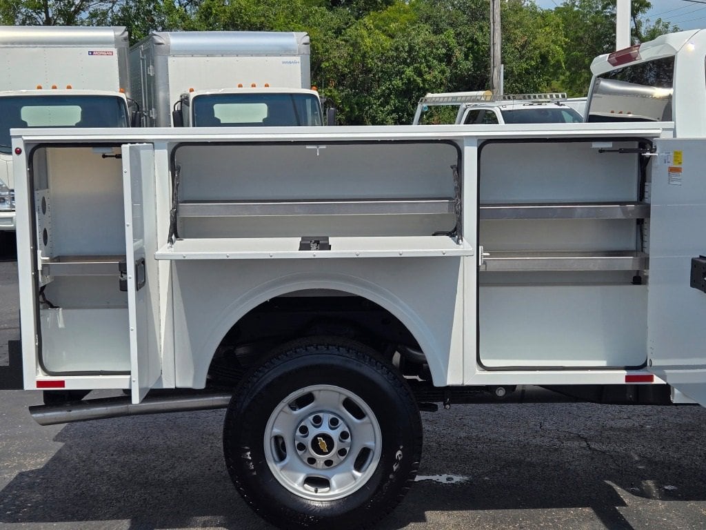 2024 CHEVROLET SILVERADO HD - Image 10