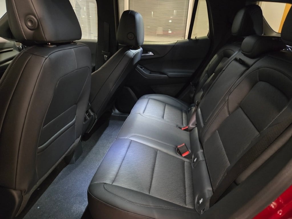 2026 CHEVROLET EQUINOX - Image 15