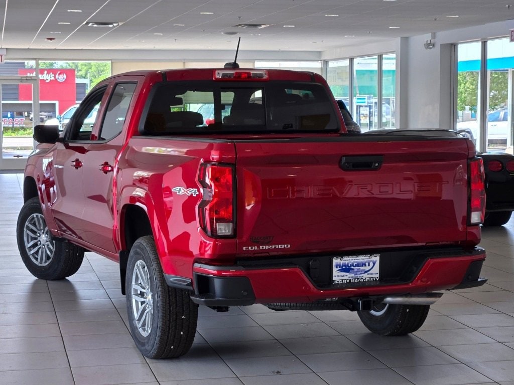 2025 CHEVROLET COLORADO - Image 11