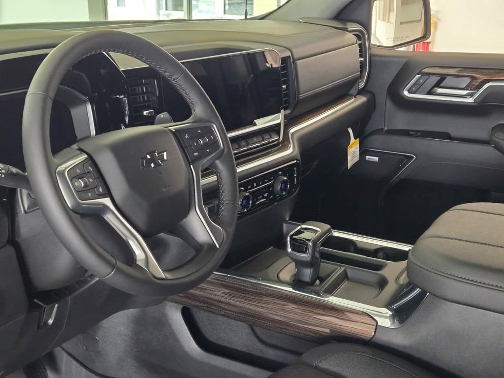 2026 Chevrolet Silverado 1500 RST - Photo 23