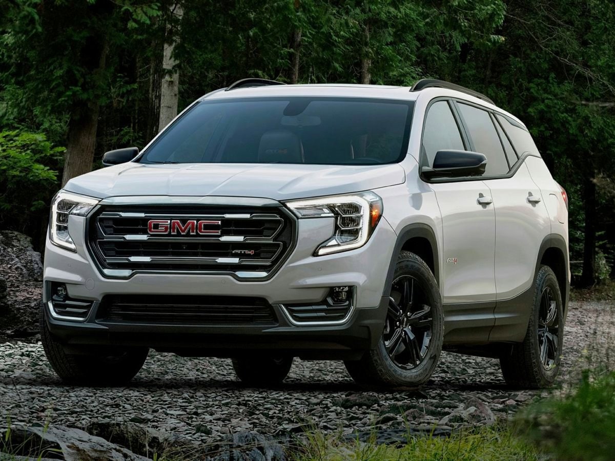 2024 GMC Terrain SLT AWD's photo