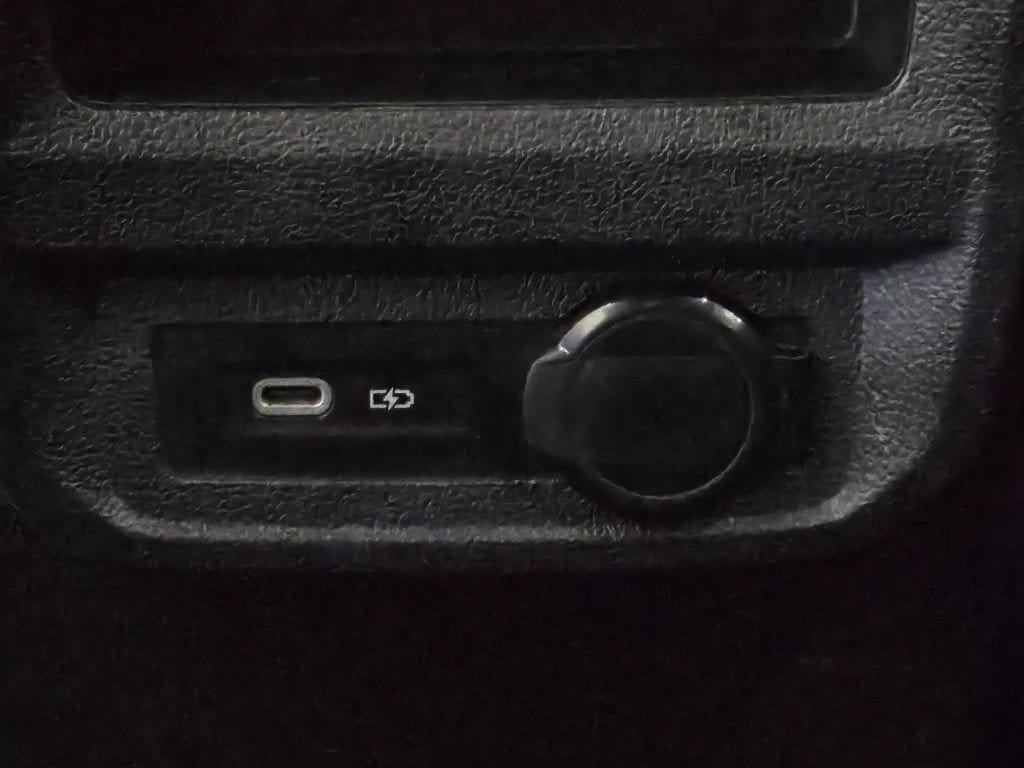2022 Volkswagen Tiguan SE R-LINE BLACK - Photo 17