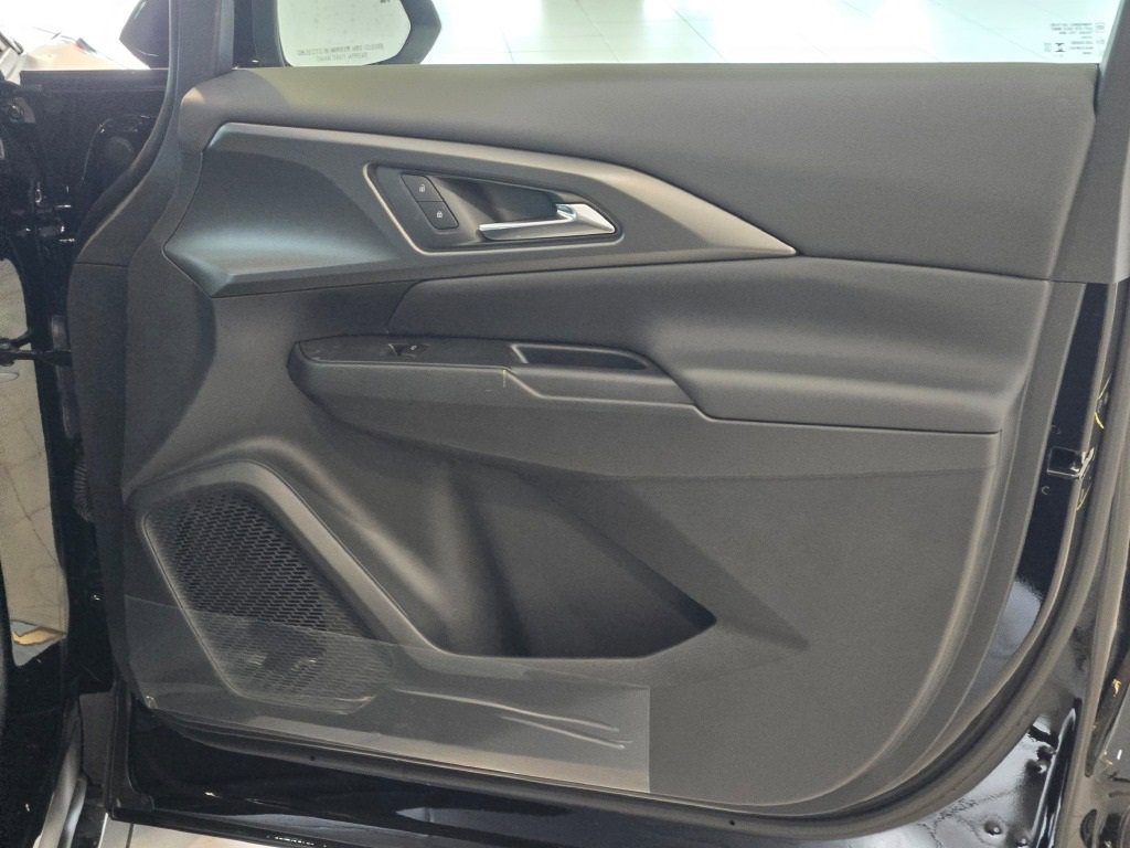 2026 CHEVROLET EQUINOX - Image 4