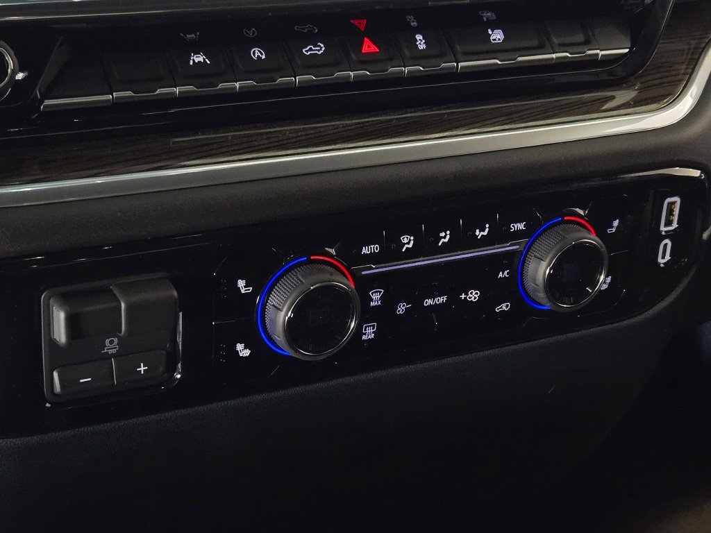 2026 CHEVROLET SILVERADO - Image 24