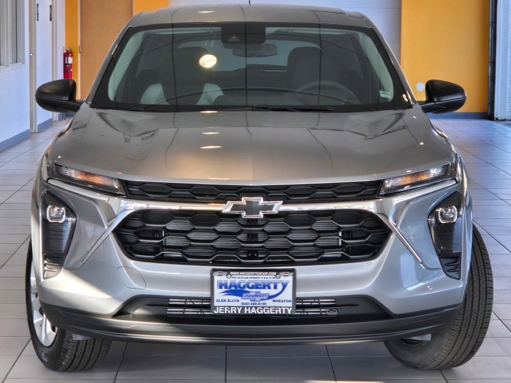 New 2026 Chevrolet Trax LS SUV