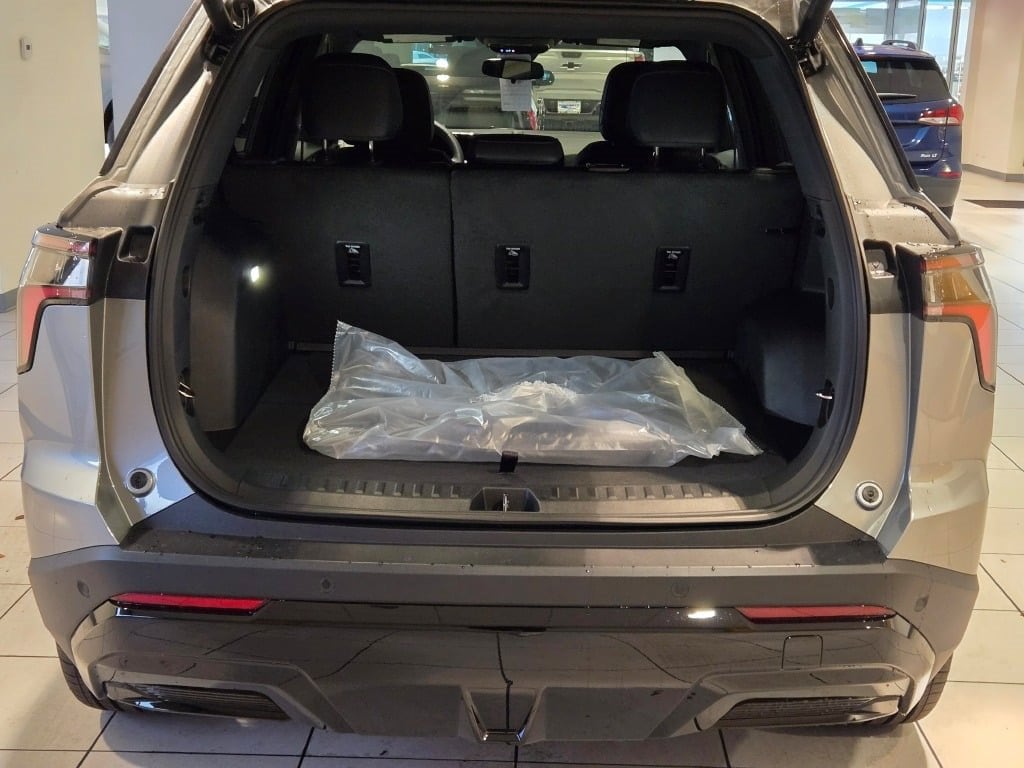 2026 CHEVROLET EQUINOX - Image 12