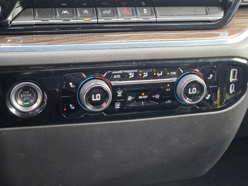 2023 Chevrolet Silverado 1500 LT - Photo 24