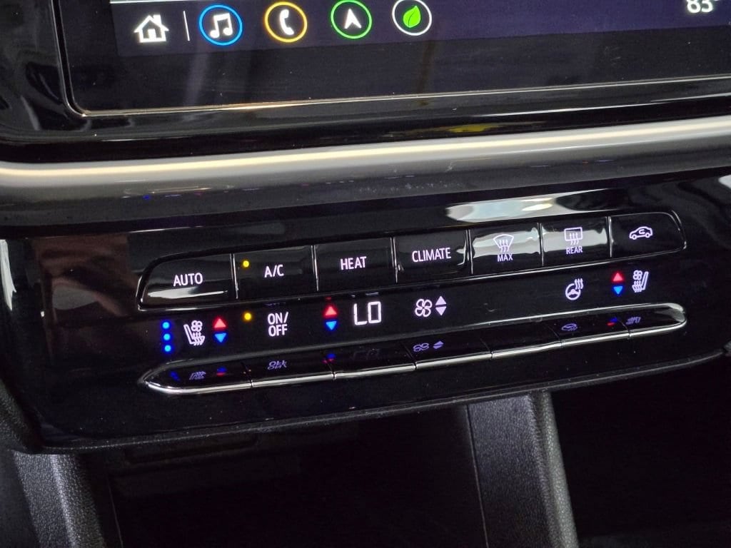 2023 Chevrolet Bolt EUV Premier - Photo 28