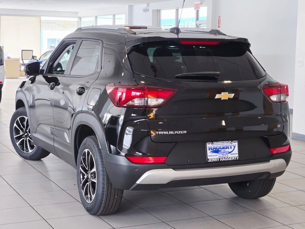 2026 Chevrolet Trailblazer LT - Photo 14