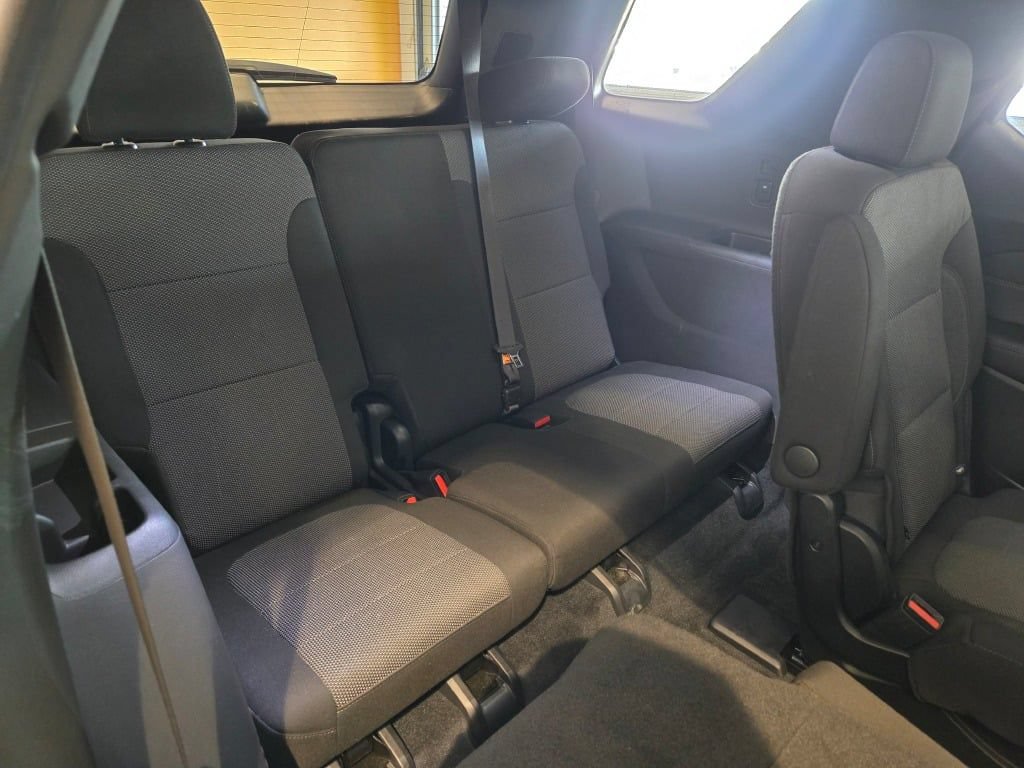 2023 Chevrolet Traverse 1LT - Photo 11