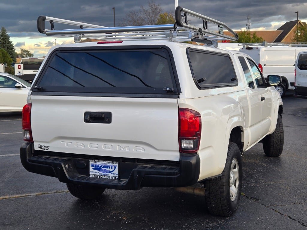 2022 Toyota Tacoma SR - Photo 14