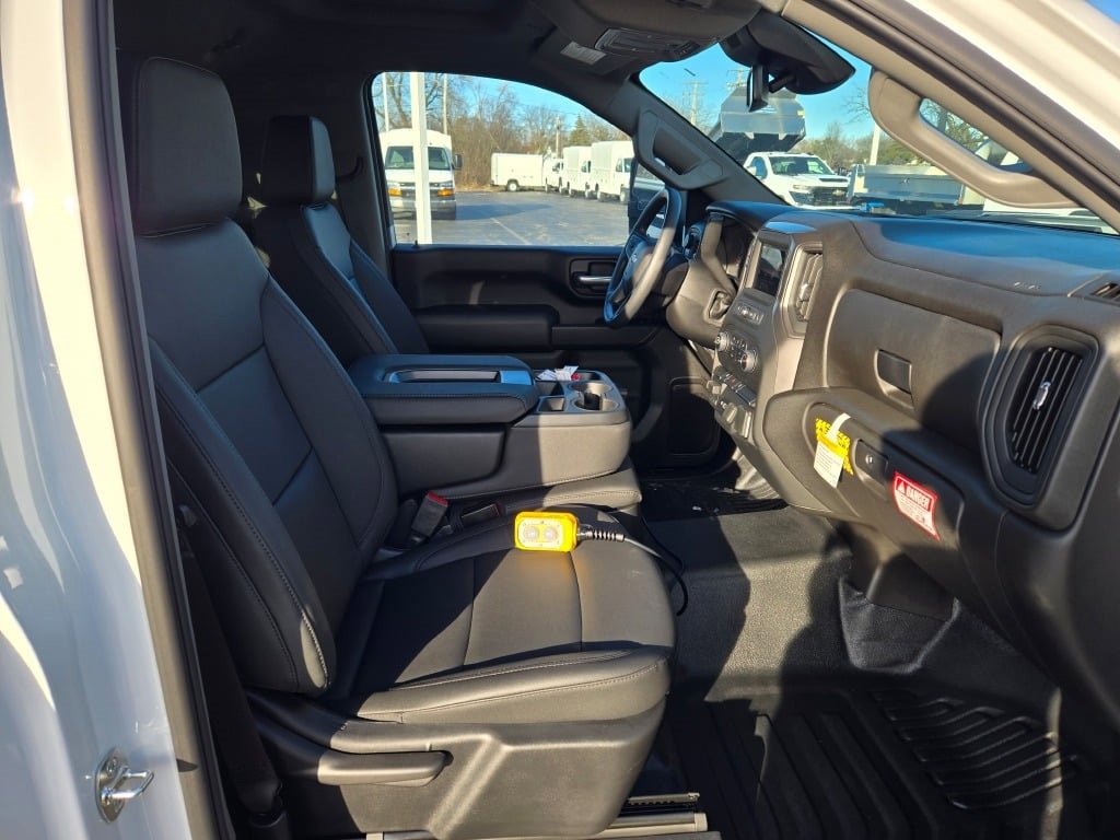 2026 CHEVROLET SILVERADO HD - Image 6