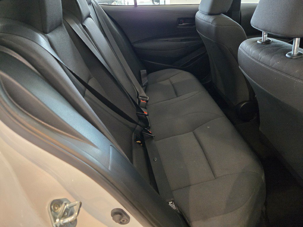 2025 Toyota Corolla LE - Photo 8