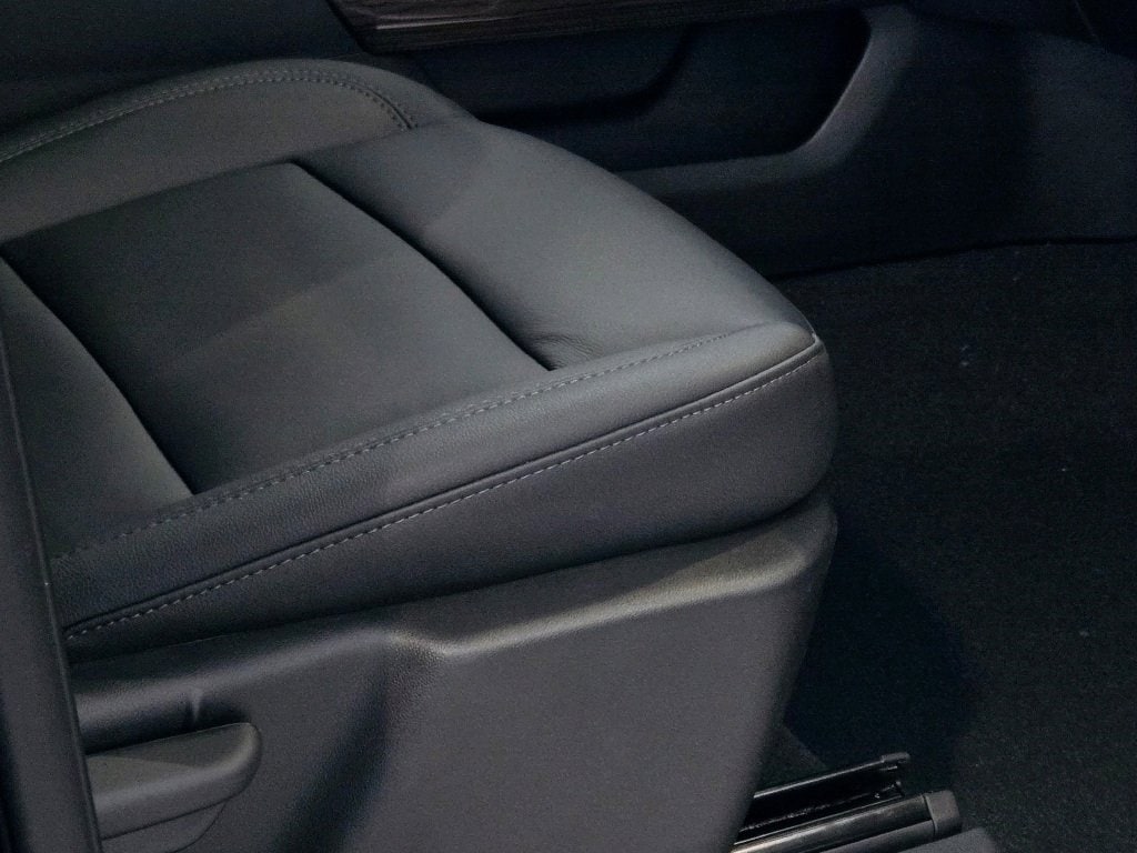 2025 CHEVROLET SILVERADO HD - Image 6