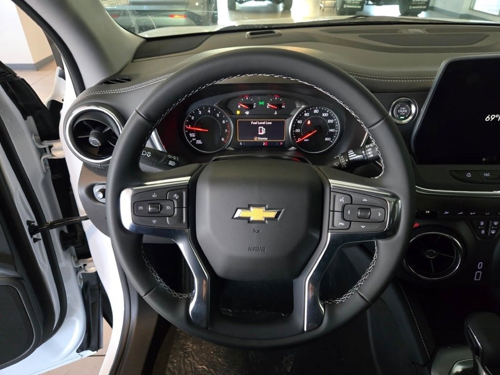 2026 CHEVROLET BLAZER - Image 32