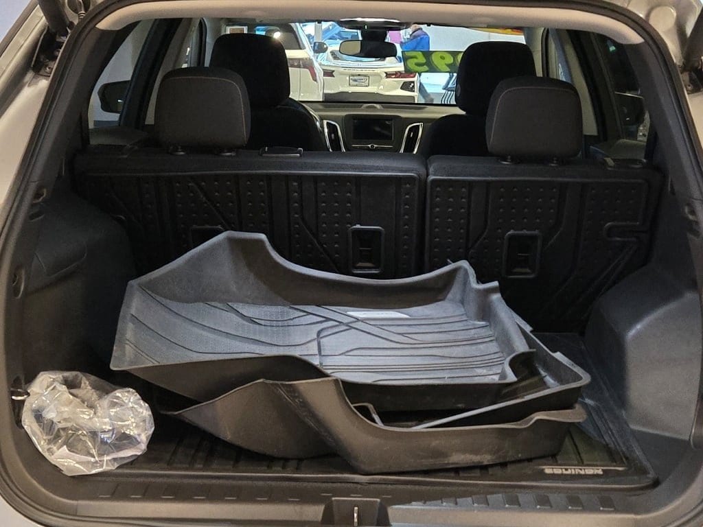 2023 CHEVROLET EQUINOX - Image 11