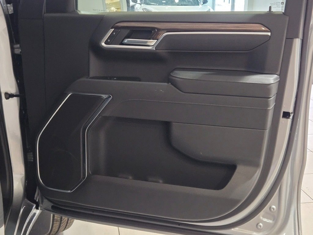 2026 CHEVROLET SILVERADO - Image 5