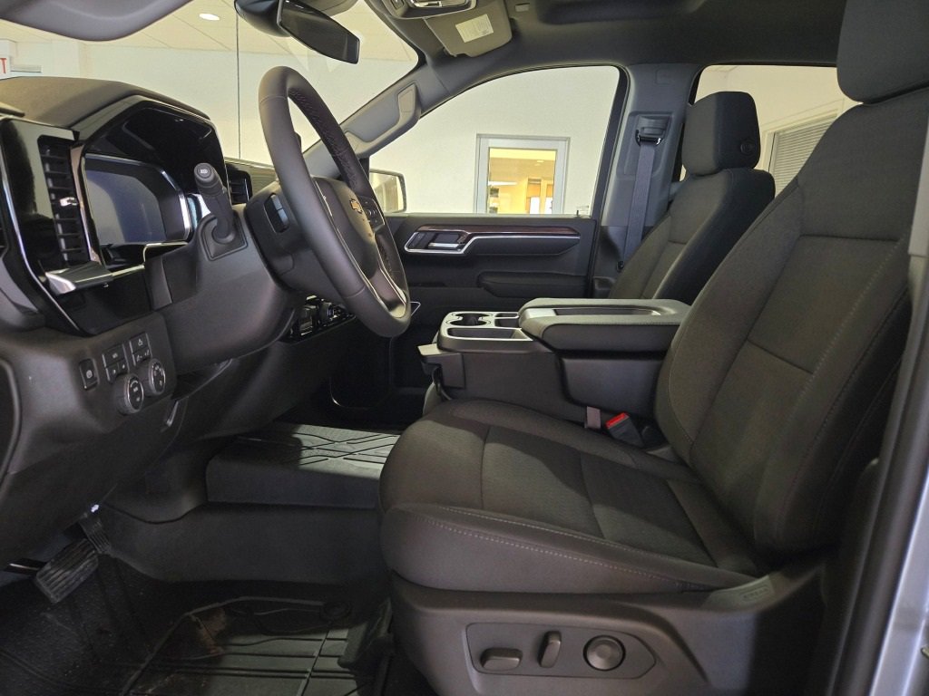 2026 CHEVROLET SILVERADO - Image 21