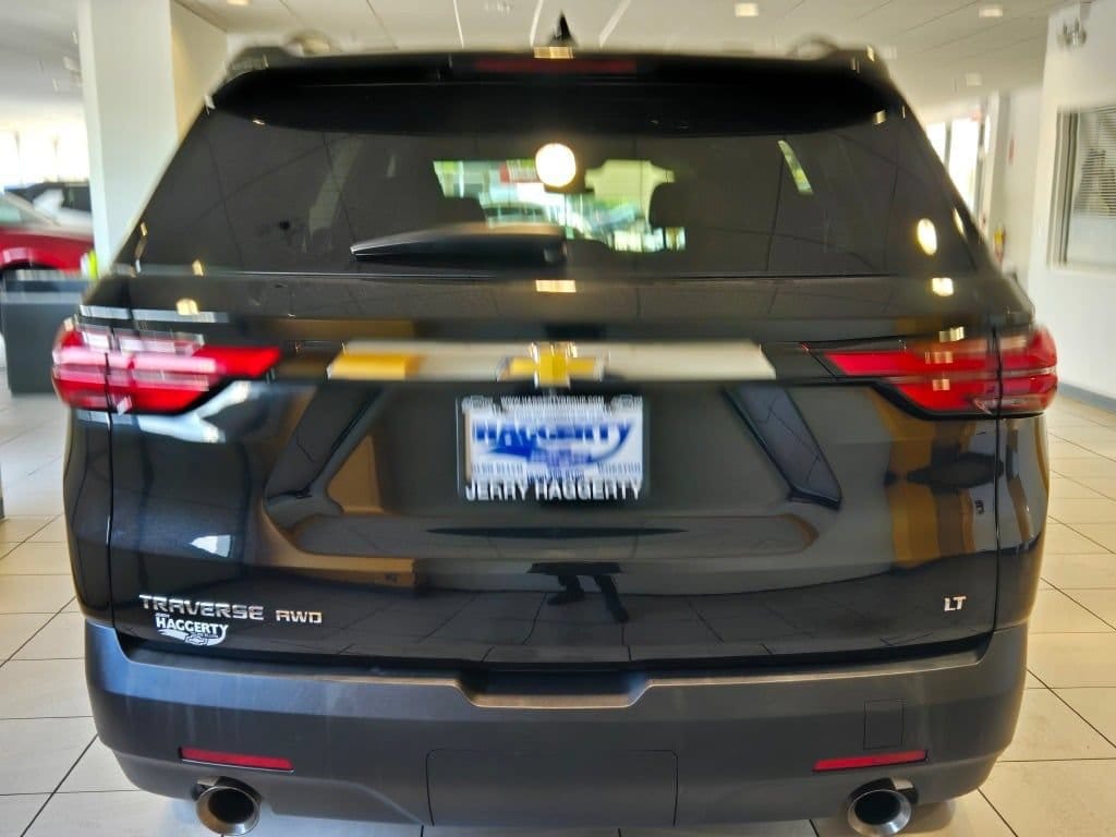 2023 Chevrolet Traverse 1LT - Photo 13