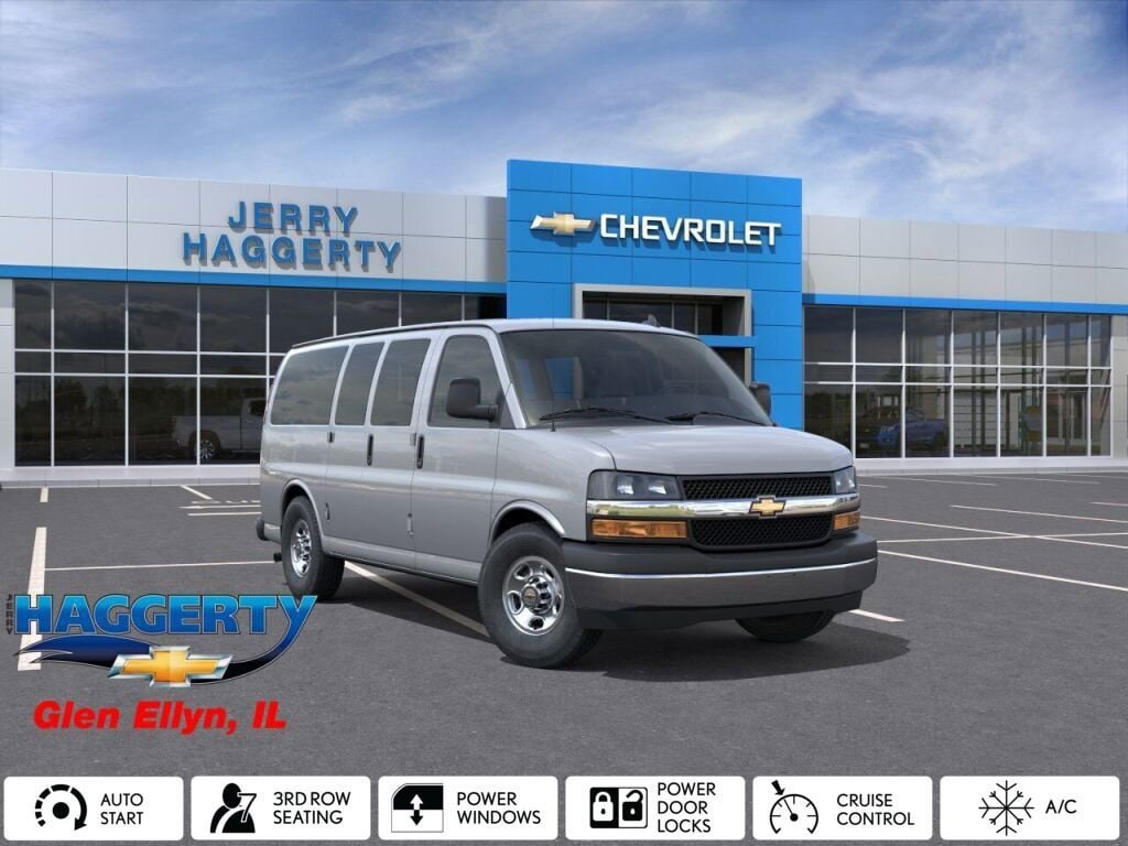 2026 Chevrolet Express 2500 LT's photo