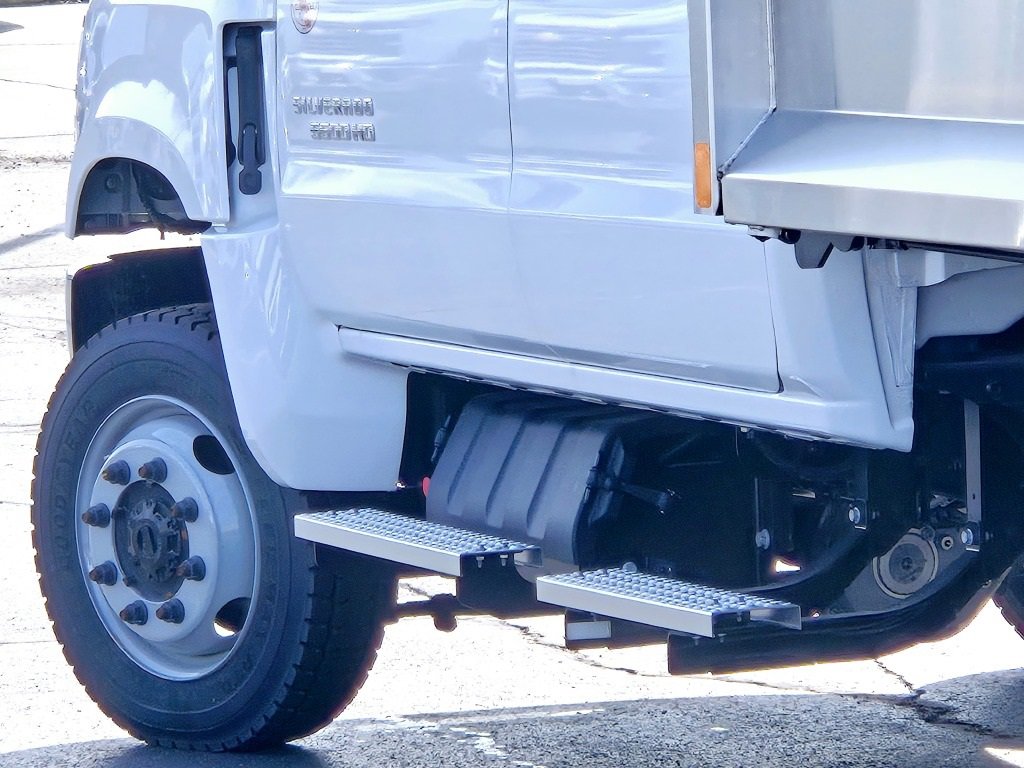 2024 GM GM515 - Image 13