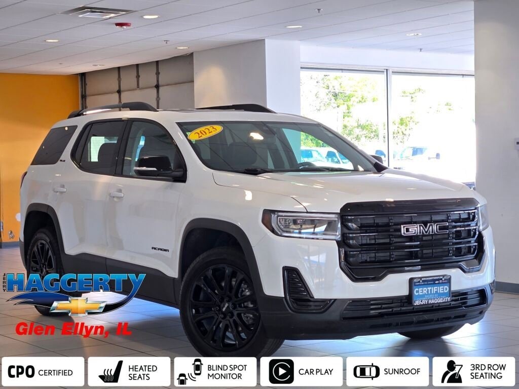 2023 GMC Acadia SLE's photo