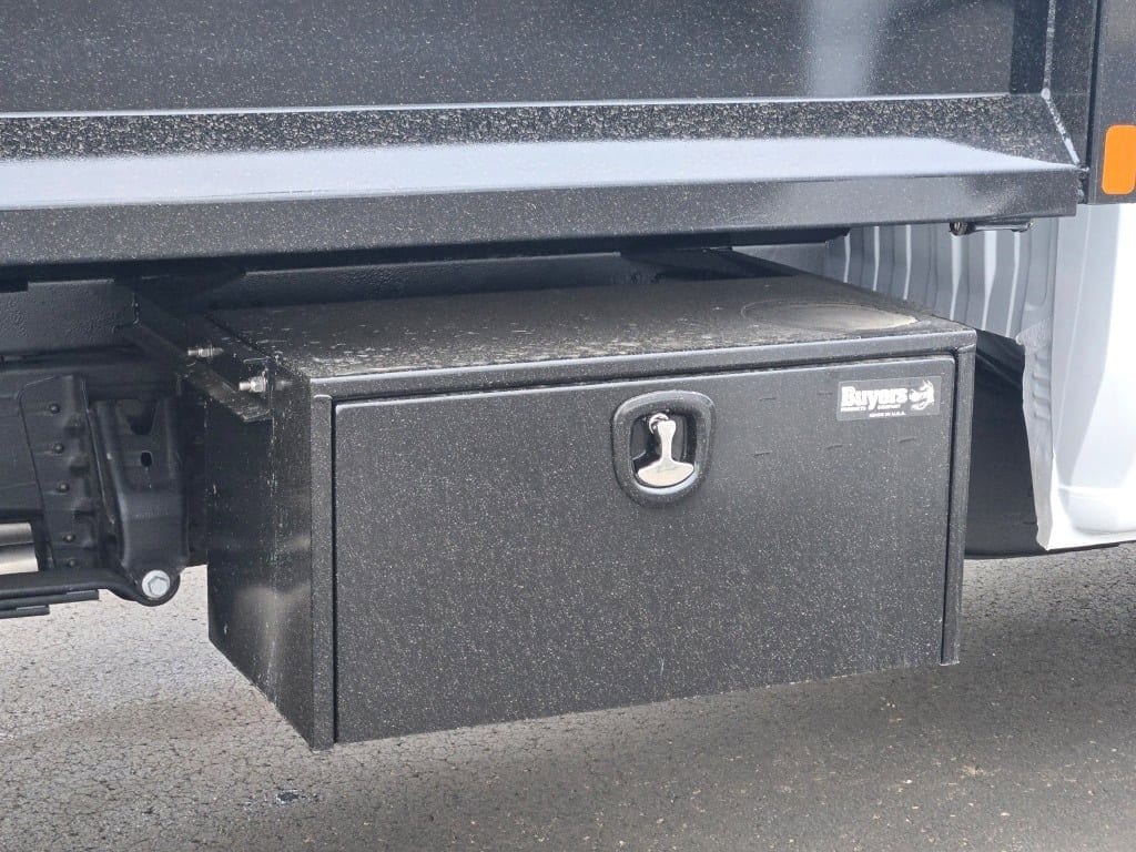 2026 CHEVROLET SILVERADO HD - Image 9