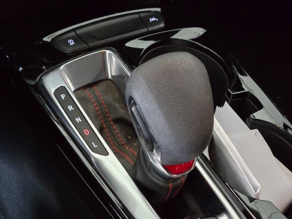 2024 Chevrolet Trax RS - Photo 25