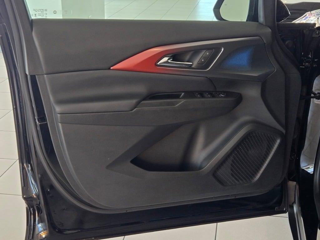 2024 CHEVROLET EQUINOX - Image 18