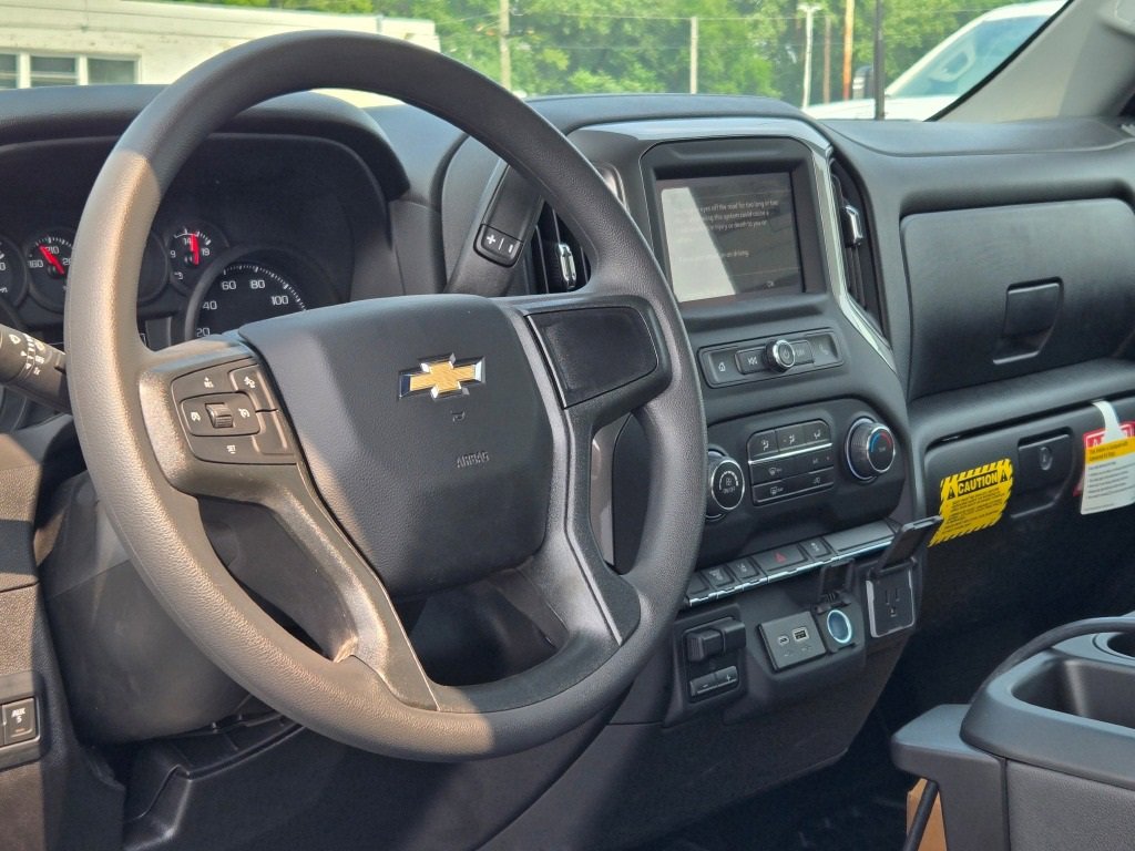 2025 CHEVROLET SILVERADO HD - Image 13
